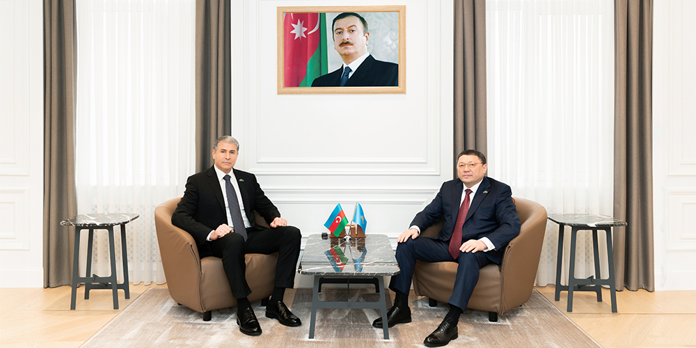 General colonel Vilayat Eyvazov met with his Kazakh counterpart